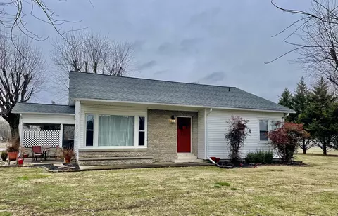 601 Springer Rd, Lawrenceburg, TN 38464