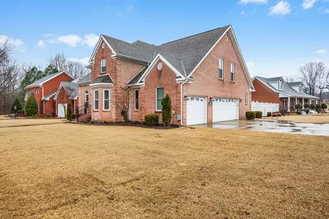 1685 Wedgewood Cv, Dyersburg, TN 38024
