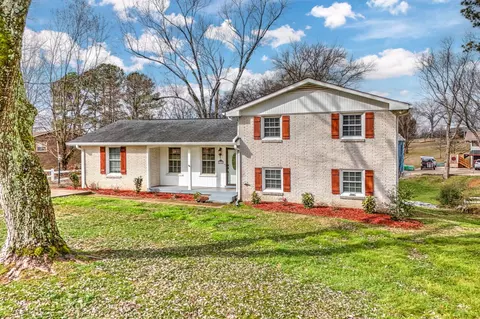 295 Saundersville Ferry Rd, Mount Juliet, TN 37122