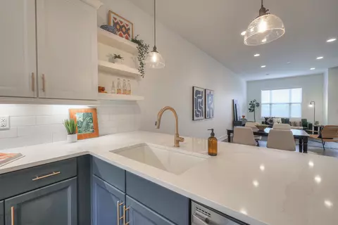 715 Vernon Ave, Nashville, TN 37209