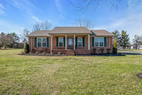 1814 Brian St, Lebanon, TN 37087