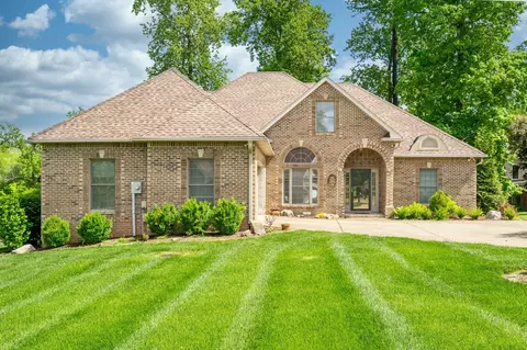 413 Founders Ct, Springfield, TN 37172