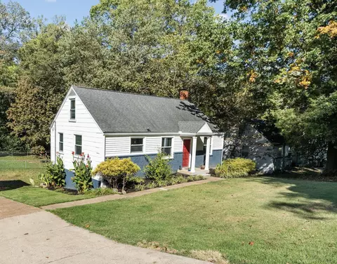 909 Kirby Dr, Nashville, TN 37217
