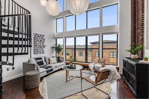 1400 Rosa L Parks Blvd #319, Nashville, TN 37208
