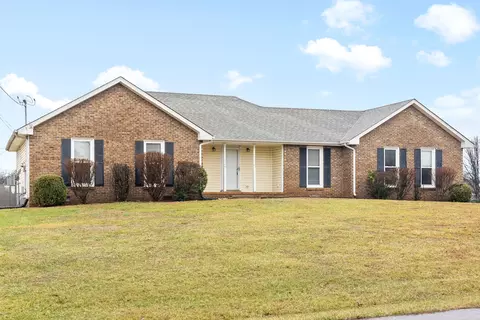 890 Jessica Dr, Clarksville, TN 37043
