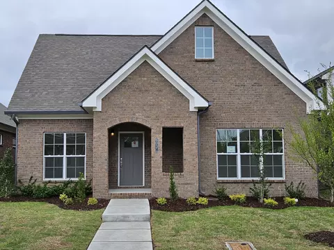 6031 Parkhaven Blvd, Hermitage, TN 37076