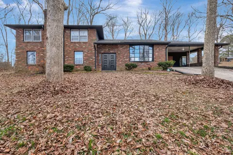 716 Eastland Ln, Lebanon, TN 37090