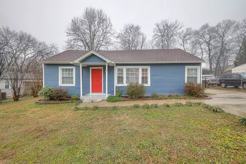 2820 Surrey Rd, Nashville, TN 37214