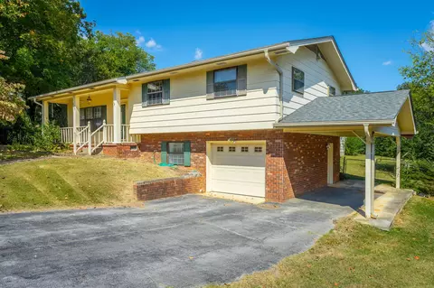 6509 Pine Manor Dr, Chattanooga, TN 37421