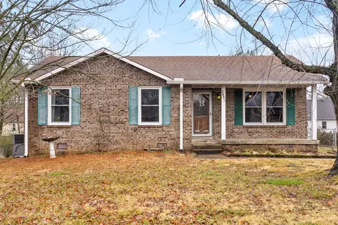 3410 Minor Dr, Clarksville, TN 37042