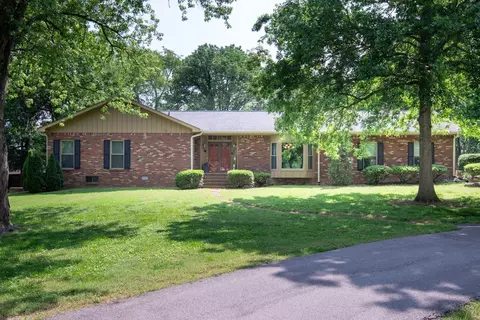 110 Jackson Ln, Hendersonville, TN 37075