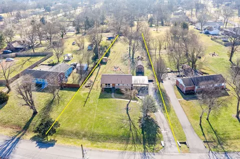 808 Joyce Ln, Nashville, TN 37216