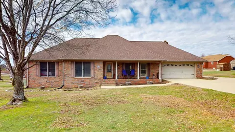 54 Eastridge Rd, Fayetteville, TN 37334