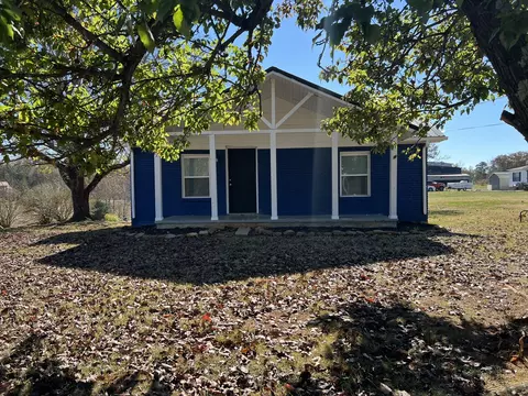 122 Doan Rd, Sparta, TN 38583