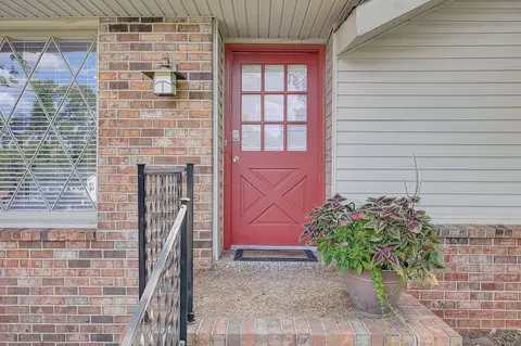 130 Hickory Heights Dr, Hendersonville, TN 37075