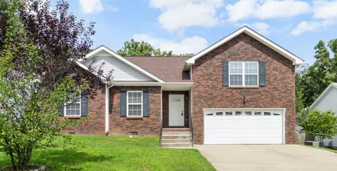 1700 Ridge Runner Ct, Clarksville, TN 37042