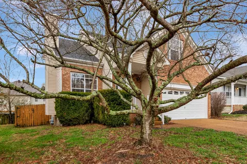 2304 Surrey Ln, Franklin, TN 37067