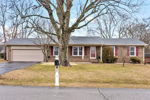 206 Adams Ave, Hopkinsville, KY 42240