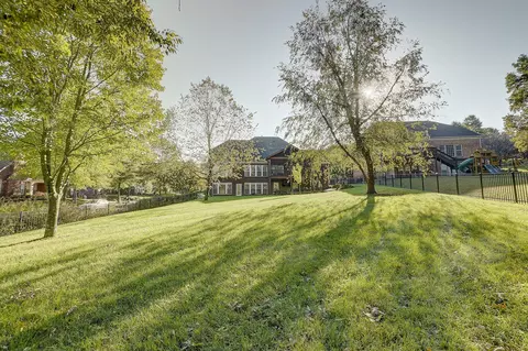 1001 Violet Dr, Franklin, TN 37067