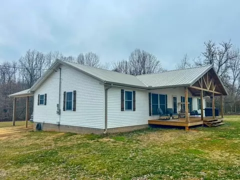 520 Crutchfield Ln, Paris, TN 38242