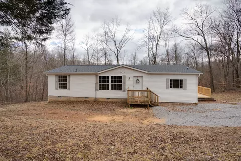 3430 Mcfall Rd, Palmyra, TN 37142