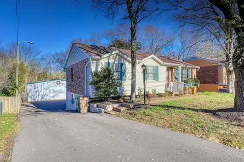 3244 New Towne Rd, Antioch, TN 37013