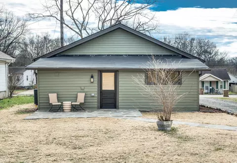 Exterior - 241 Maple St, Madison, TN 37115 photo 8 of 12
