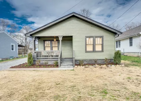 Exterior - 241 Maple St, Madison, TN 37115 photo 3 of 12