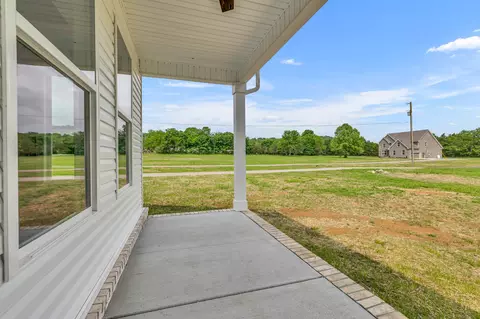 Exterior - 931 Baxter Rd, Murfreesboro, TN 37130 photo 9 of 11
