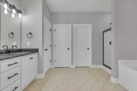 Entry Way - 931 Baxter Rd, Murfreesboro, TN 37130 photo 4 of 5