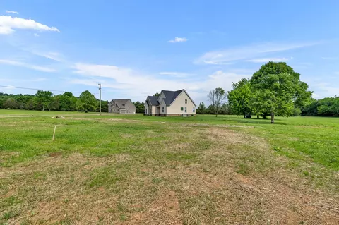 Exterior - 931 Baxter Rd, Murfreesboro, TN 37130 photo 10 of 11