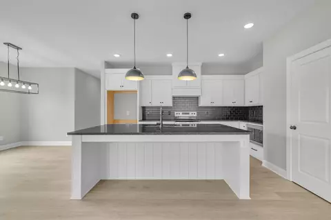Kitchen - 931 Baxter Rd, Murfreesboro, TN 37130 photo 1 of 4
