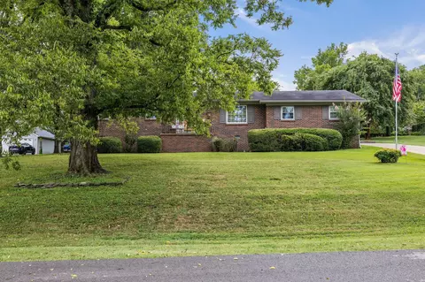 109 Harmon Dr, Pulaski, TN 38478