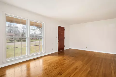 1423 Eagle St, Murfreesboro, TN 37130 photo 8
