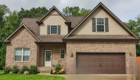2372 Colston Dr, Clarksville, TN 37042