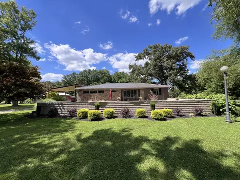 724 Farris Ln, Belvidere, TN 37306