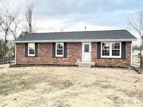 308 Ridgeline Dr, Clarksville, TN 37042