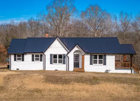 2612 Highway 412 W, Parsons, TN 38363