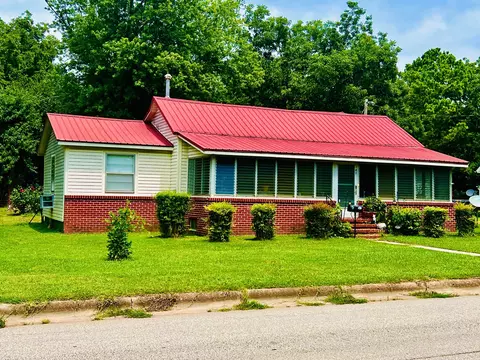 341 Forrest Ave, Mckenzie, TN 38201