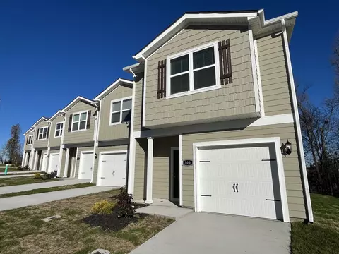 308 David Bolin Dr, La Vergne, TN 37086