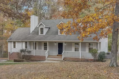 1522 Deer Trce, Burns, TN 37029