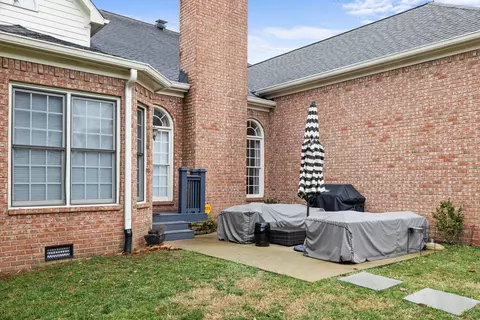 Exterior - 159 Cornerstone Cir, Franklin, TN 37064 photo 6 of 13