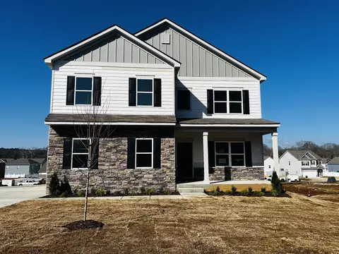 271 Forrest Dr, Columbia, TN 38401