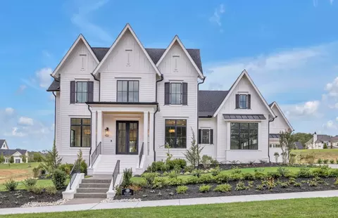 9237 Joiner Creek Rd, College Grove, TN 37046