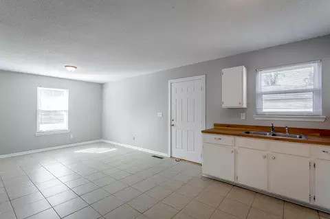 2039 Ruby St, Chattanooga, TN 37406 photo 12