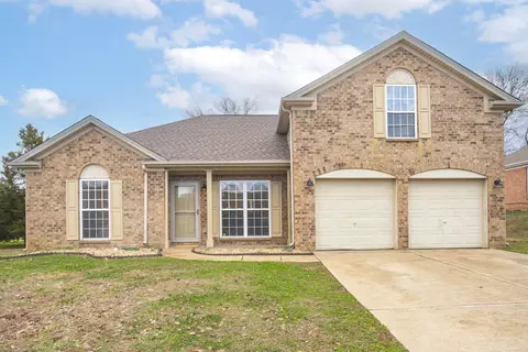 1067 Rambling Brook Rd, Nashville, TN 37218
