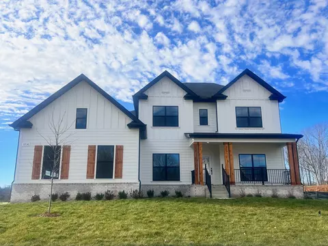 7236 Richvale Dr E, Fairview, TN 37062