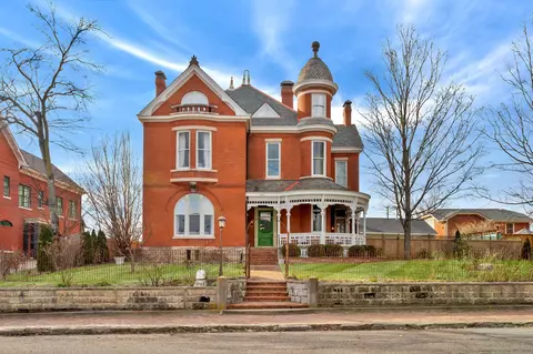 122 S 12th St, Nashville, TN 37206