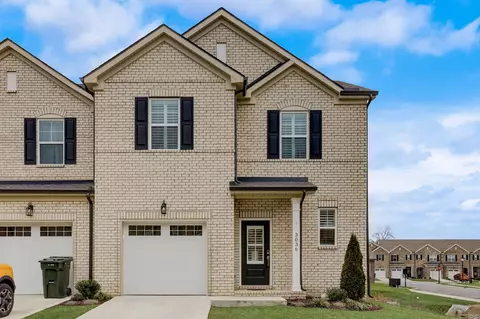 3036 Duvall Dr, Gallatin, TN 37066