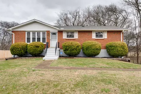 709 Belaire Dr, Smyrna, TN 37167